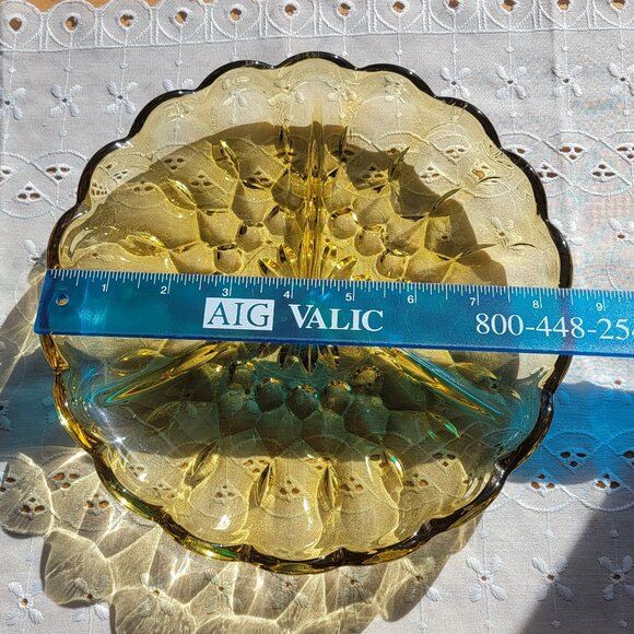 8 1/2" Vintage Anchor Hocking Fairfield Amber/Gold Glass Divided 3-Part Serving - Picture 2 of 6